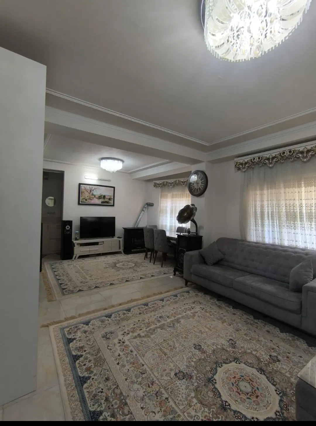 ۸۰متری تکواحدی طبقه اول کلاکسر غربی (قاسمی املاک)
