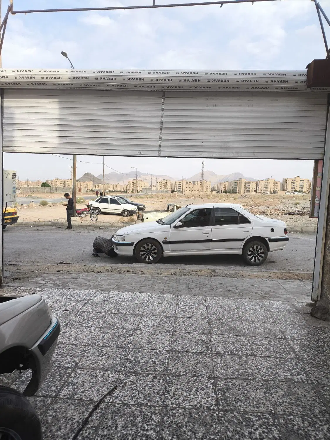 فروش مغازه ۲۲۰متری مسکن مهر