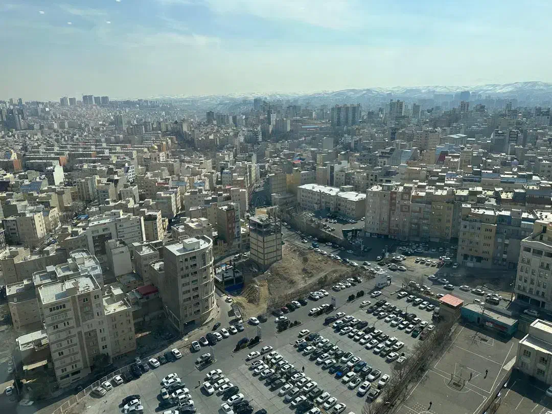 فروش دفتر خدماتی اداری برج تجارت جهانی ۱۱۸ متر