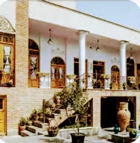 همخانه همخونه
