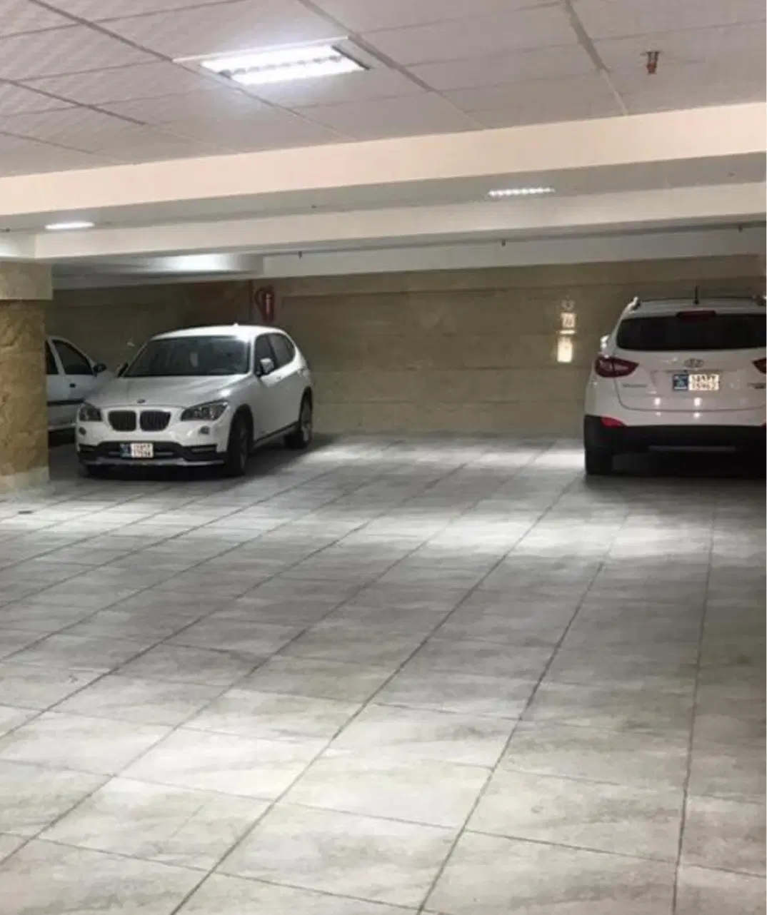 اجاره پارکینگ سعادت اباد ۱۸ متری مطهری