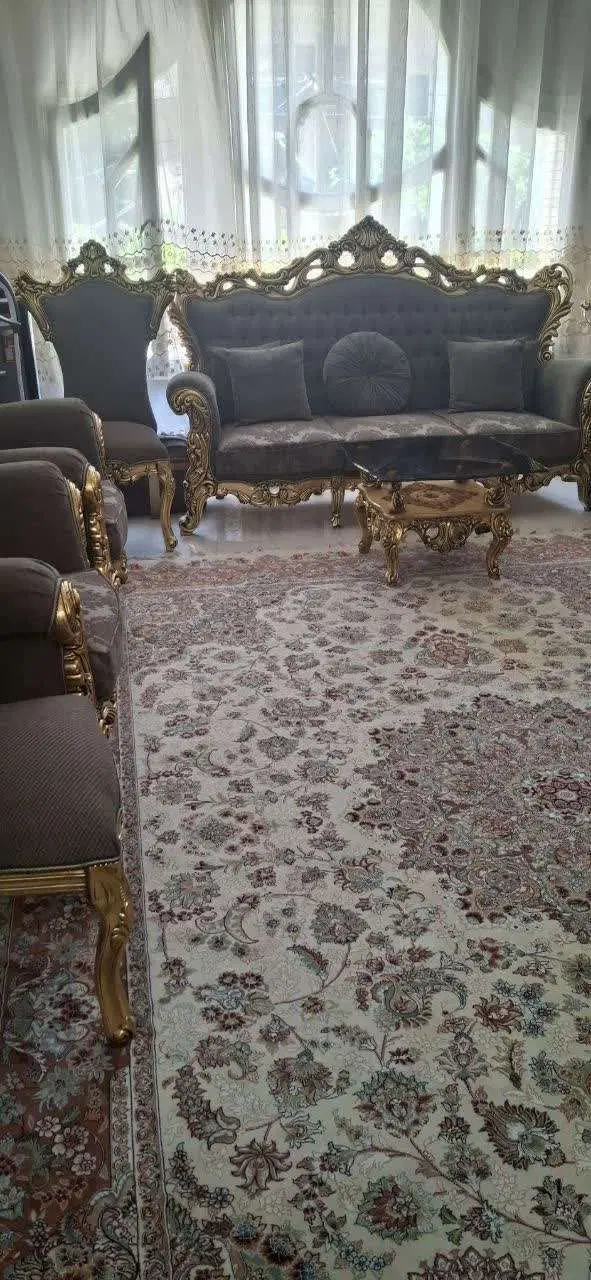اجاره واحد ۱۷۰ متری
