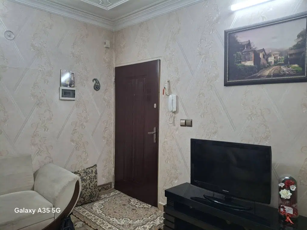 آپارتمان ۵۰ متری نقلی،بر خیابان مهدیه ۲۵