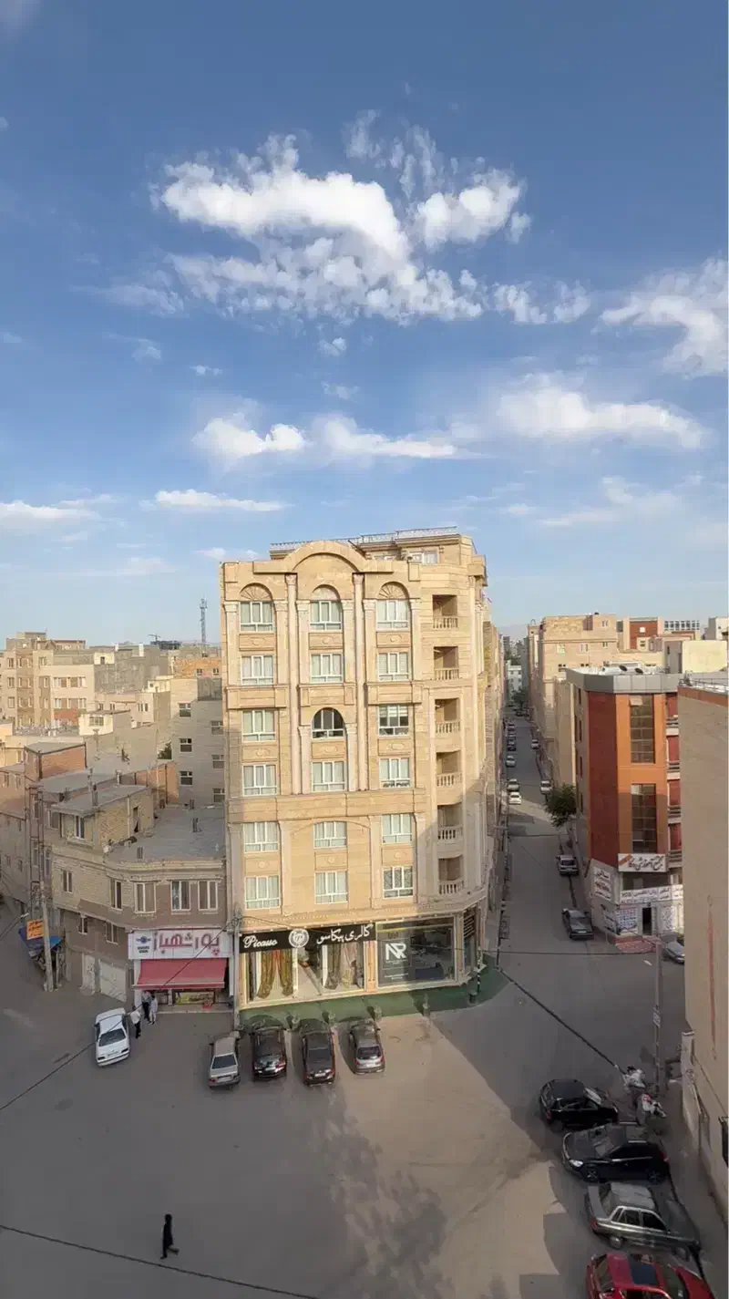 فروش واحد ۲۱۳ متری ، شهرک آزادی