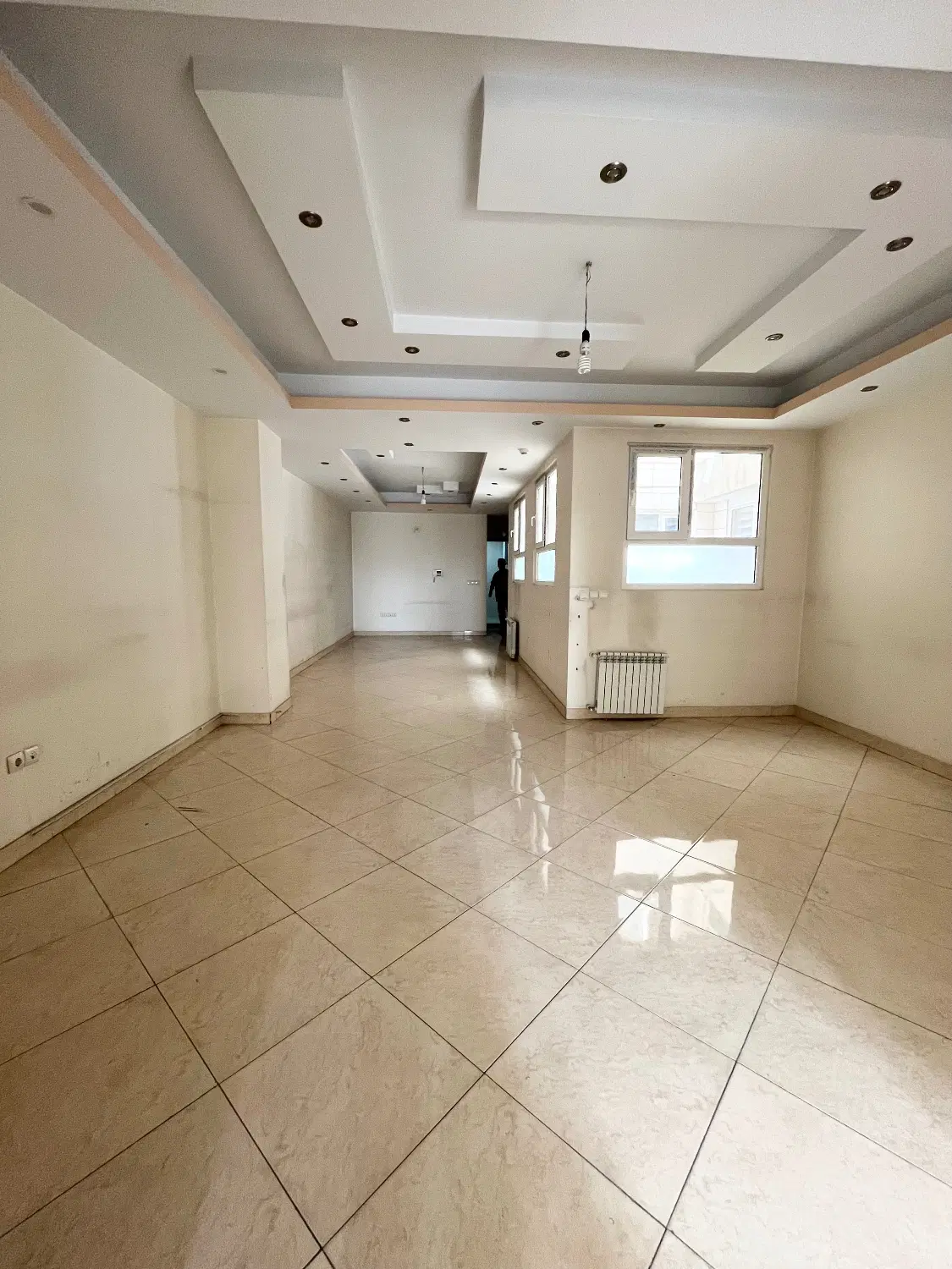 اجاره اداری _ ۱۰۳ متری _ گوهردشت _ دو اتاق