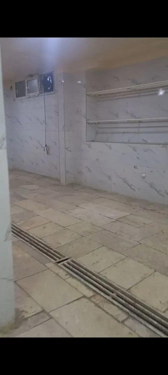 رهن کامل زیرزمین تجاری خیابان سعدی