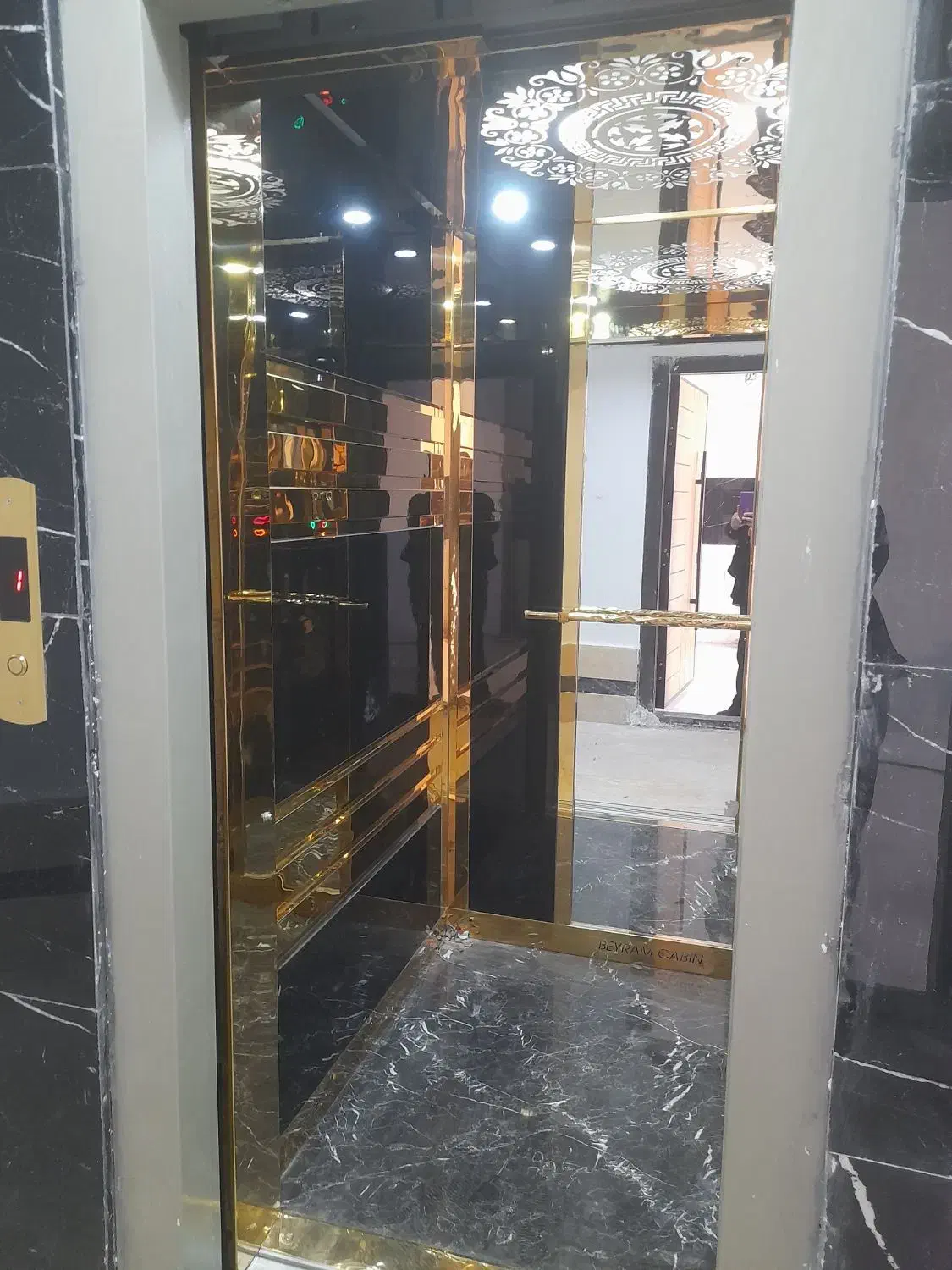 شریعتی شمالی ۳۲ تک واحدی کلید نخورده