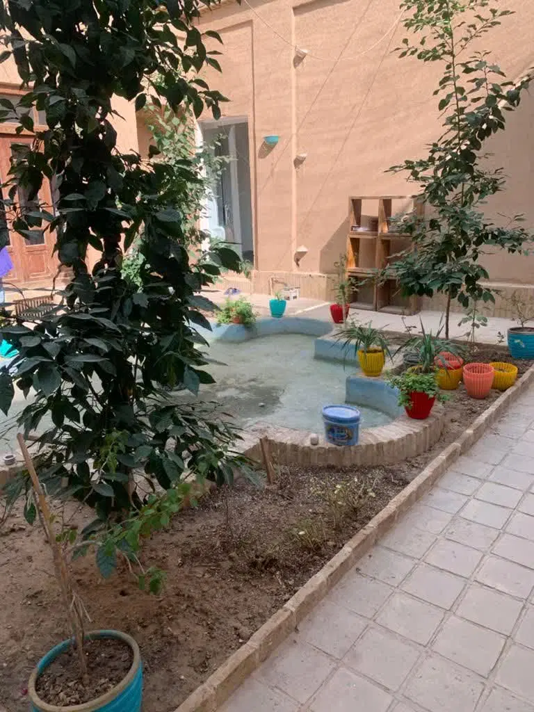 اجاره منزل سنتی خیابان انقلاب کوچه ۵