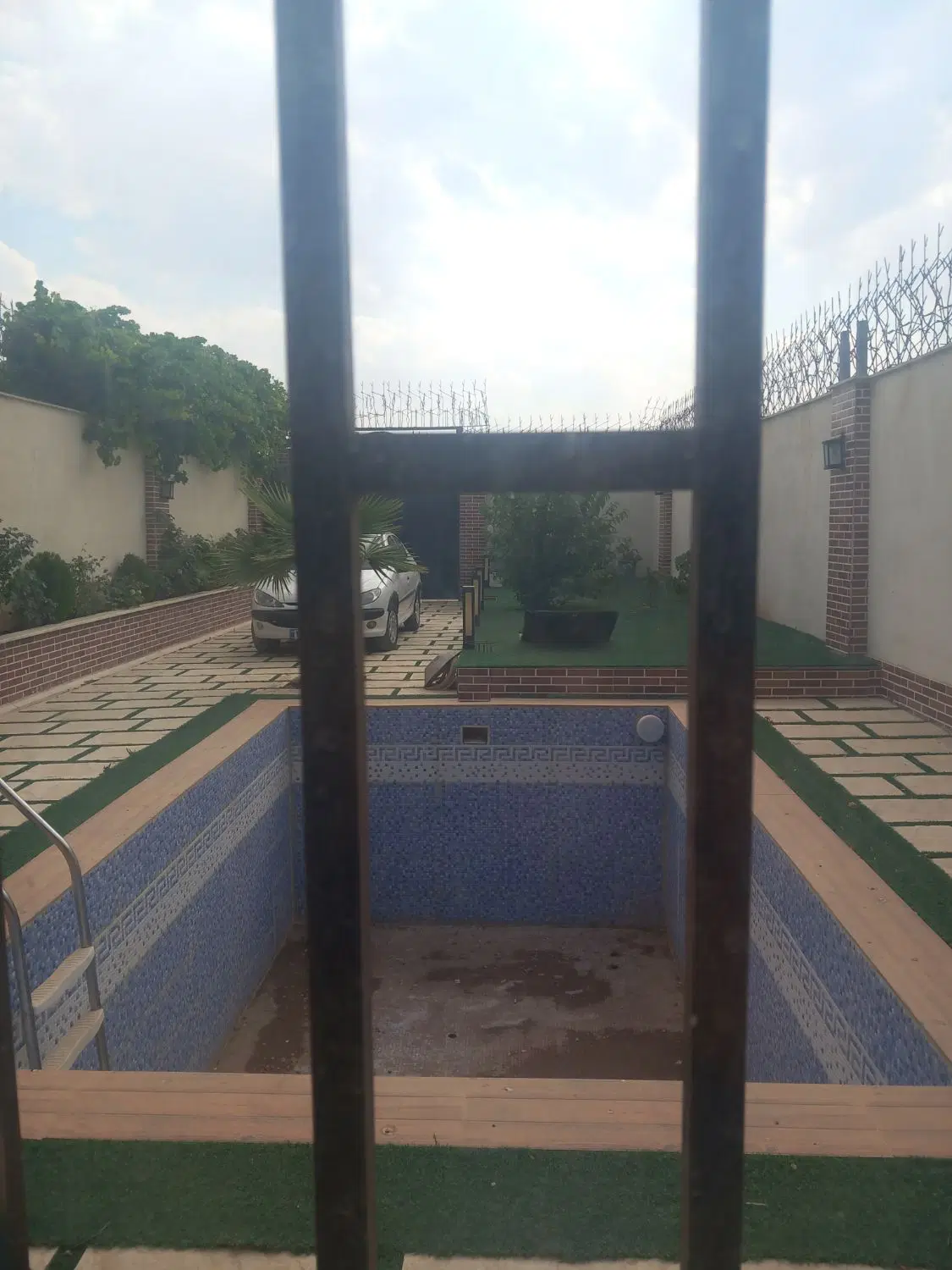 معاوضه باغچه ویلا مبله