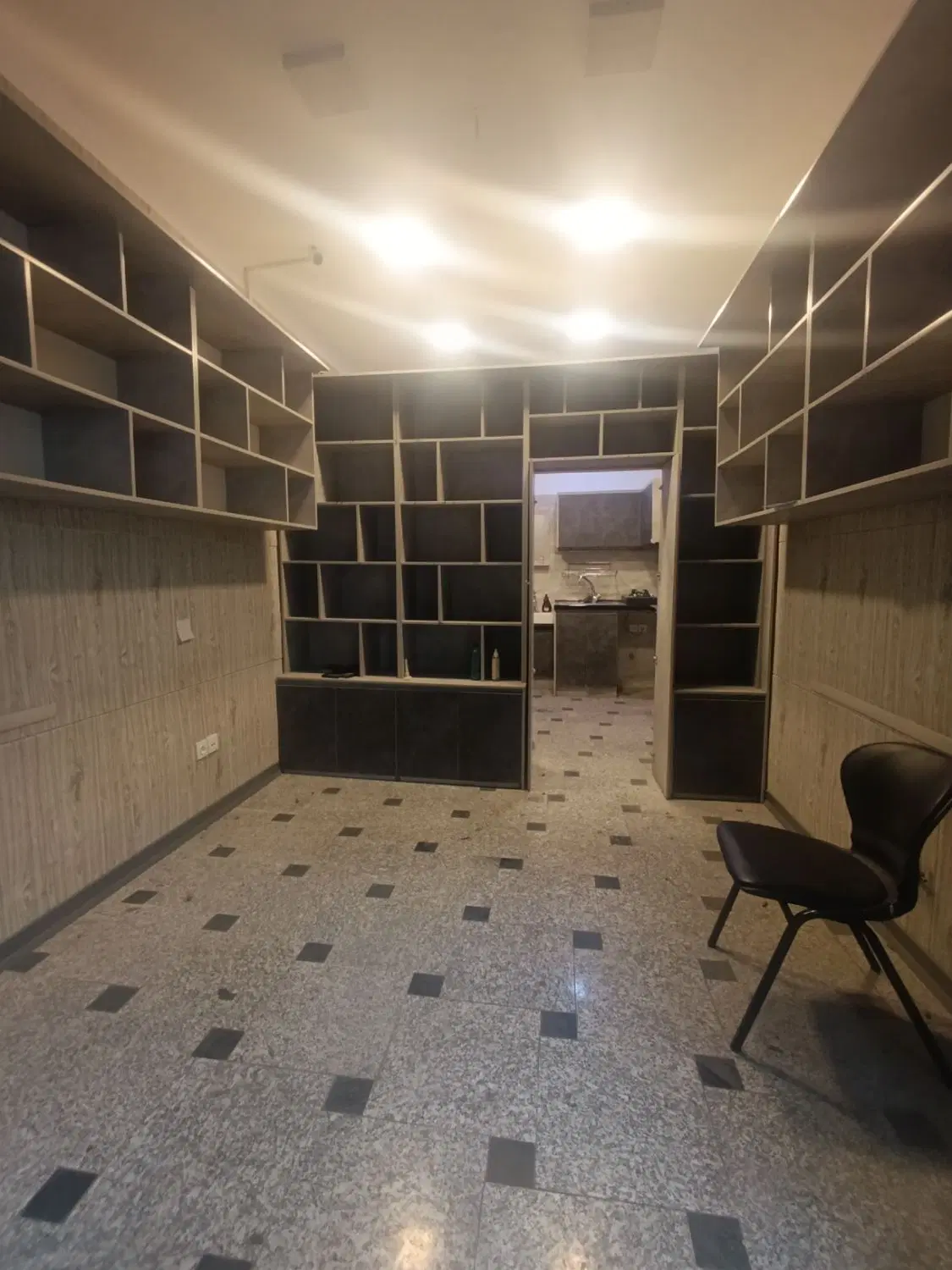 مغازه22تری با مالکیت