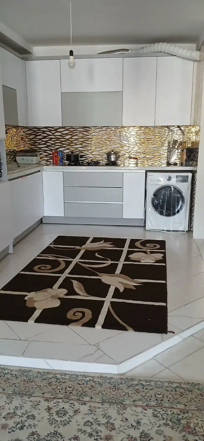 اجاره آپارتمان ۹۶متری تک واحدی