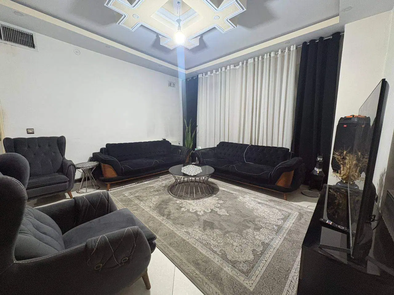 اجاره واحد 69 متری