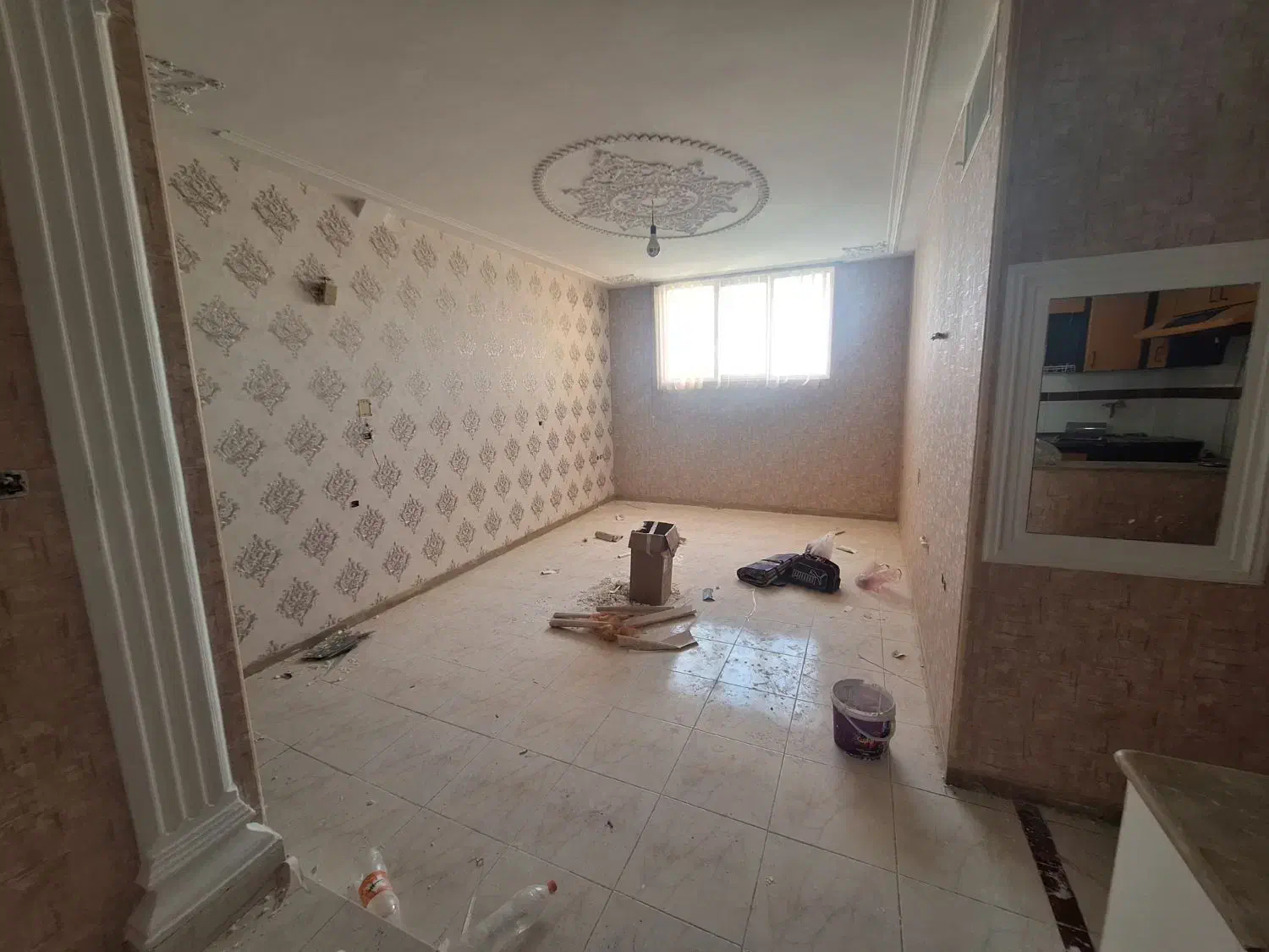 رهن و اجاره آپارتمان دو خواب شهرک گلستان