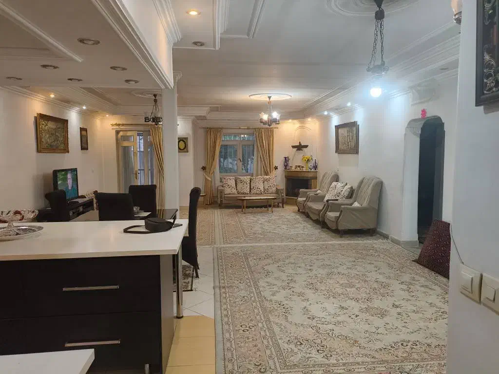 ویلای ۳۰۰متری