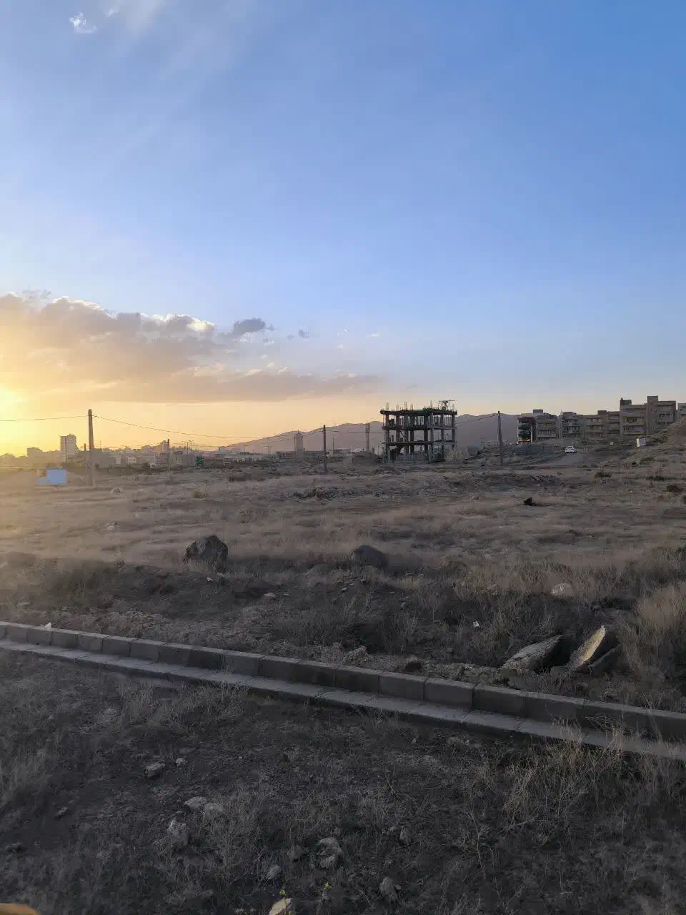 زمین مسکونی کوی زیتون