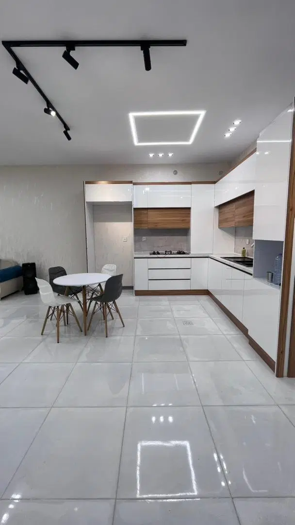 آپارتمان دوخوابه ۹۲ متری تاپ لوکیشن