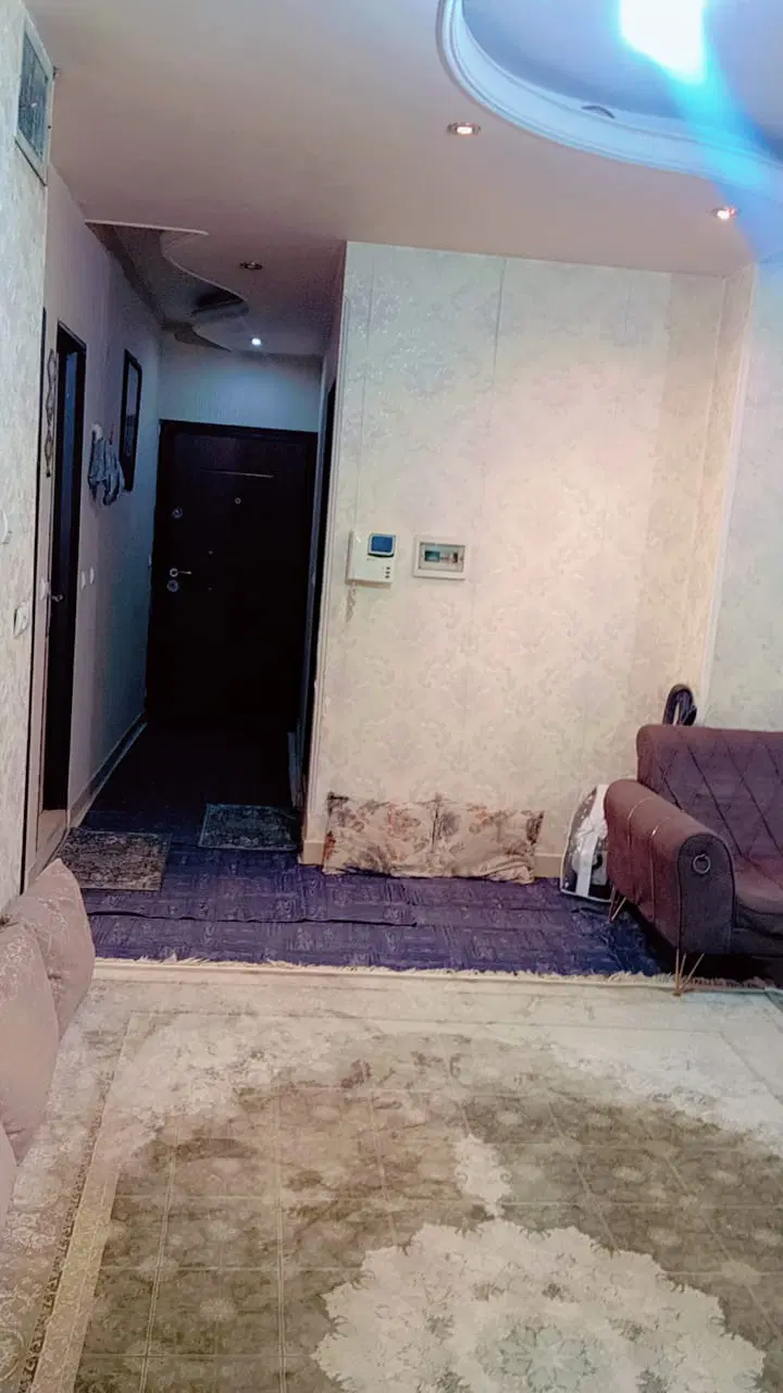 واحد ۶۰ متری _آسانسور_بالکن_تک خواب