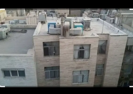 سه خوابه ۱۷۰ متری امیریه طبقه اول