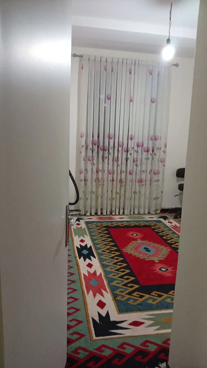 واحد 85متری فول امکانات