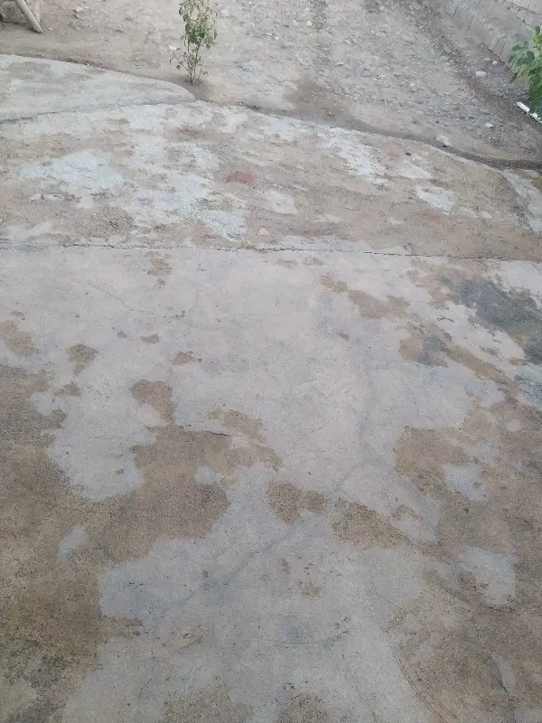 یک قطعه زمین مسکونی