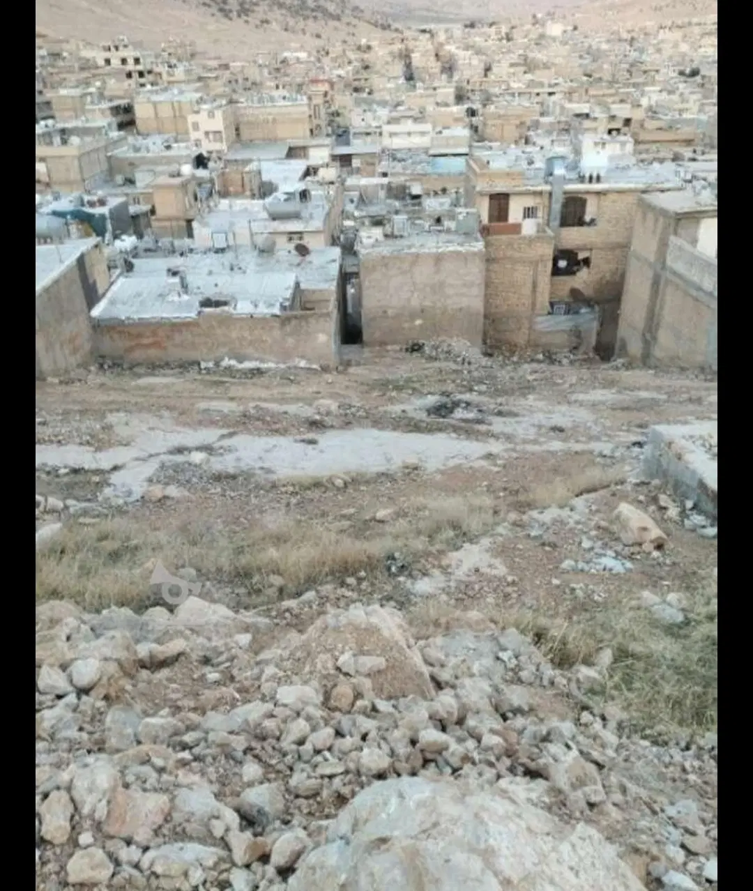 شیراز زمین سعدی کوچه 80فرعی دوم سمت چپ