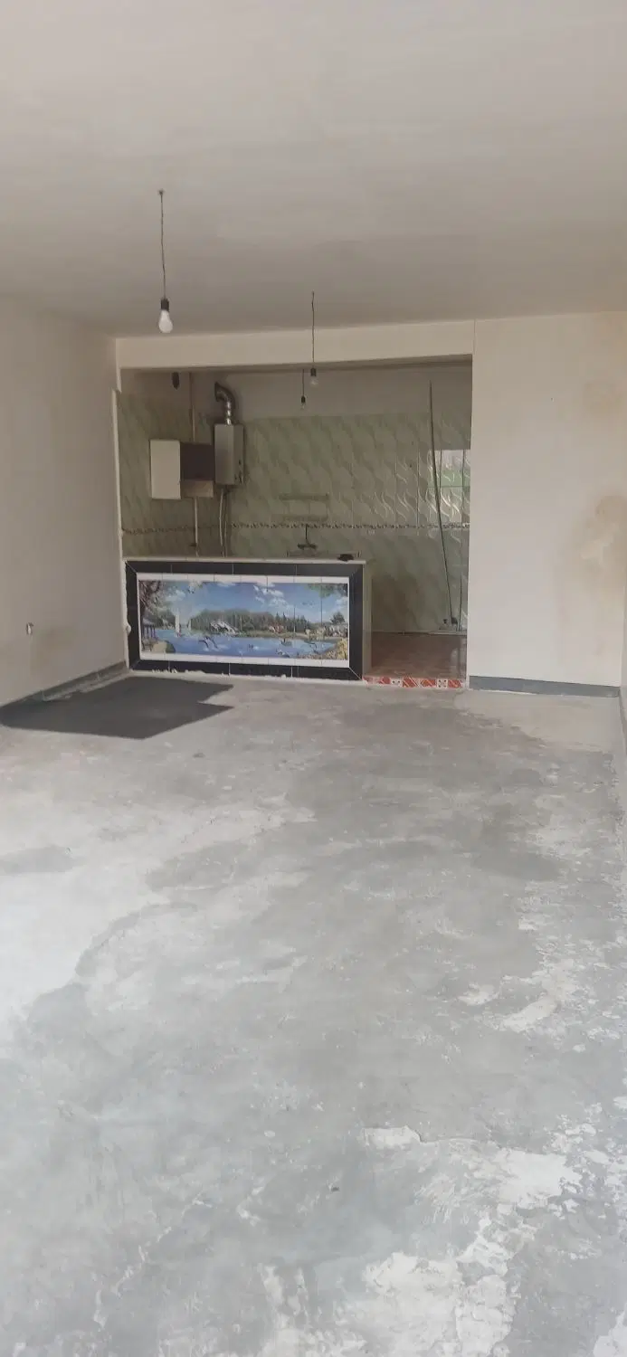 خانه ویلایی طبقه اول راه جدا هست