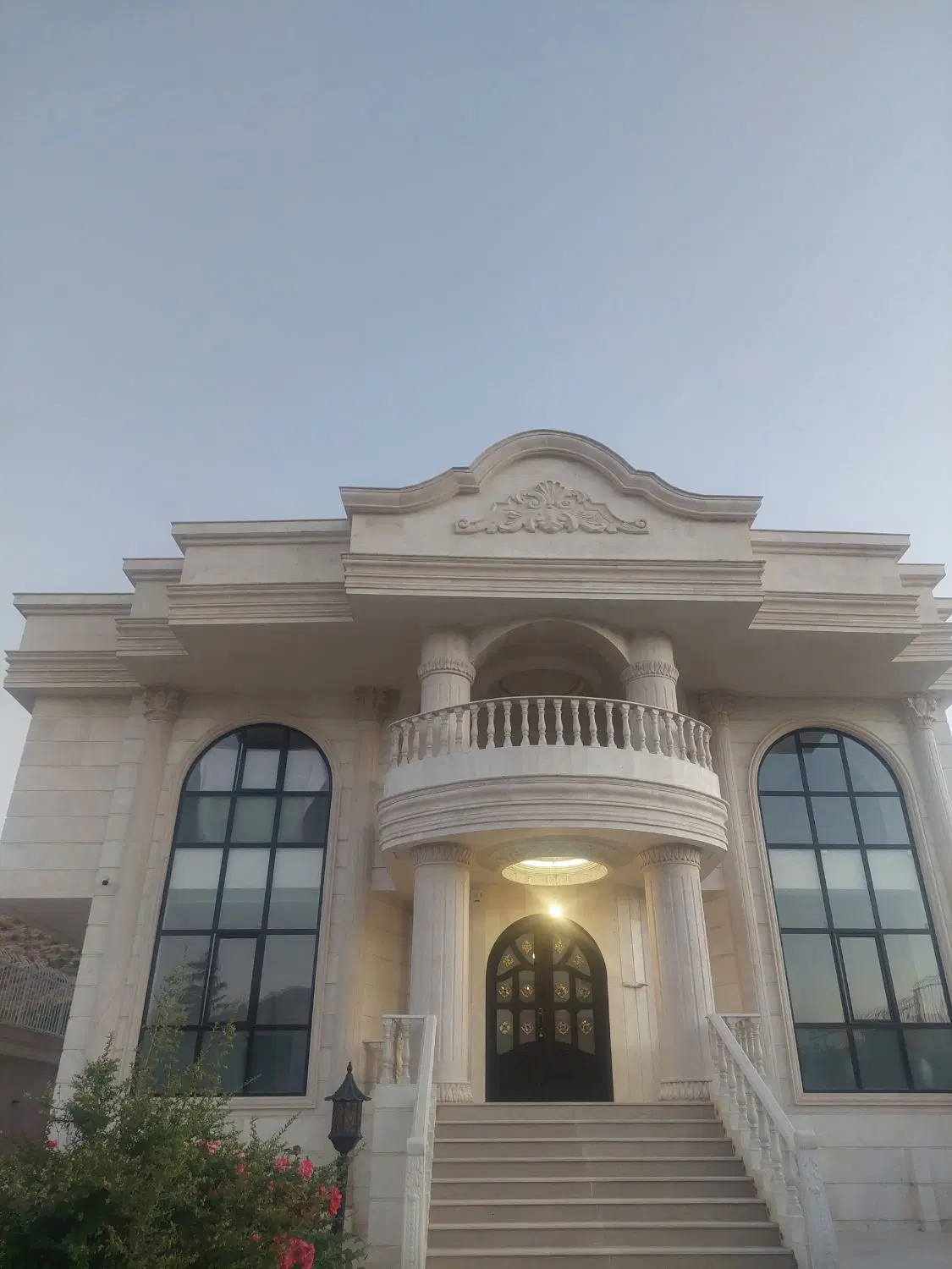 فروش زمین باغشهر۱۳۰۰مترملکی سنددار