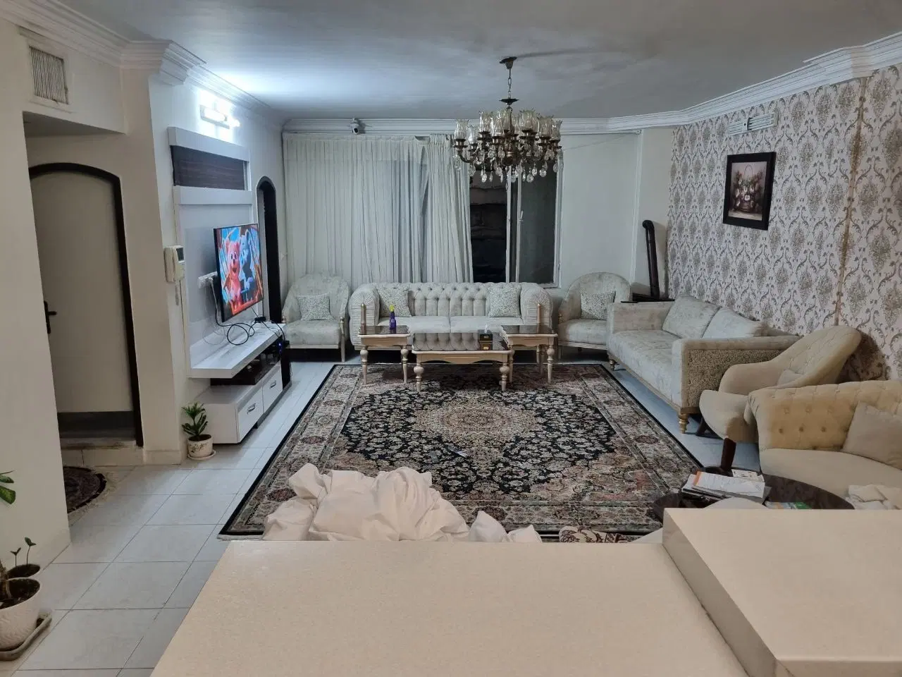 85 متری سنددار