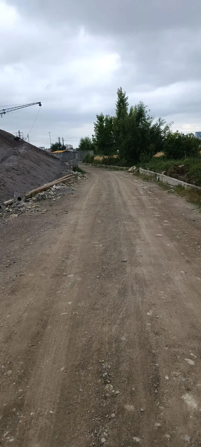 زمین در کمربندی جنوبی