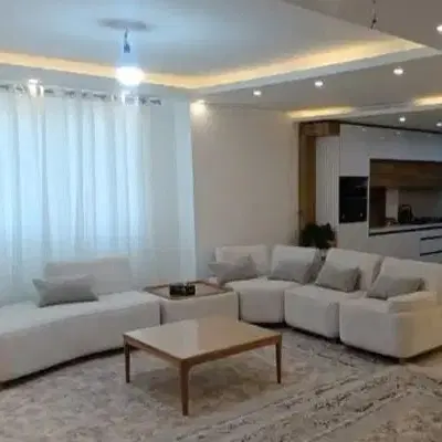 فروش آپارتمان ۱۴۰ متری صدرا