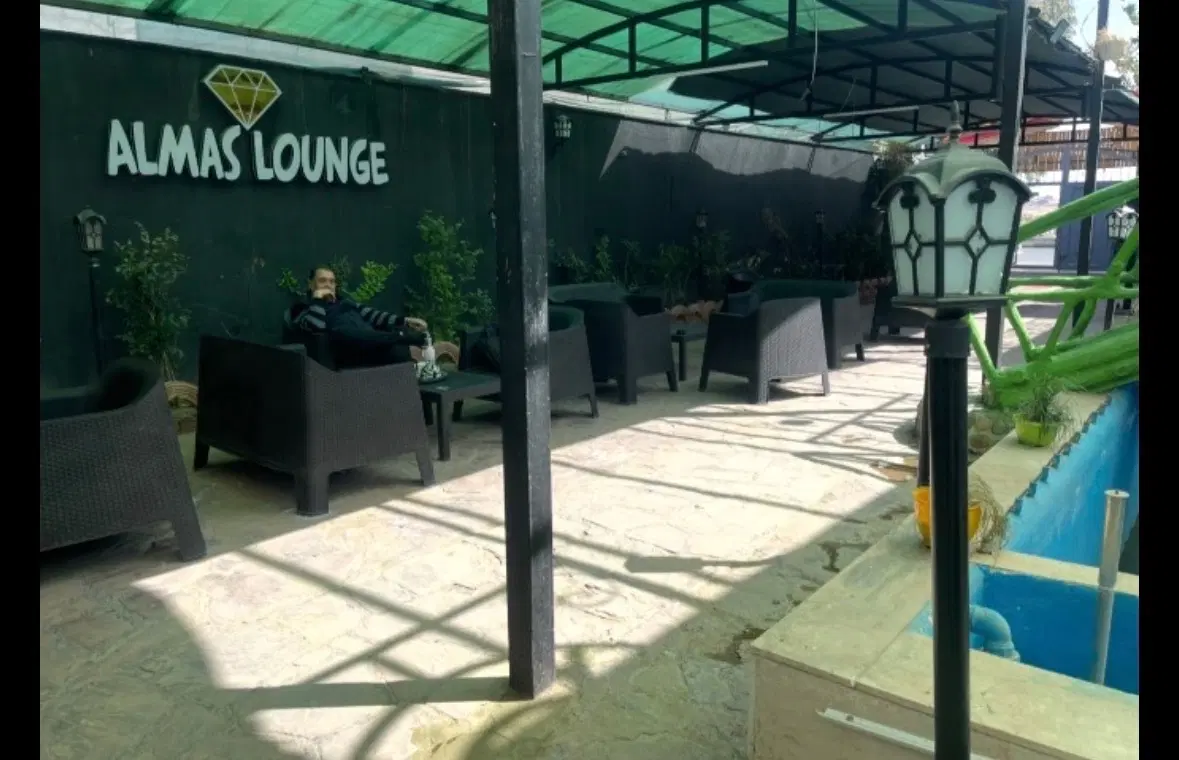 فروش زمین سفره خانه همراه با سوله