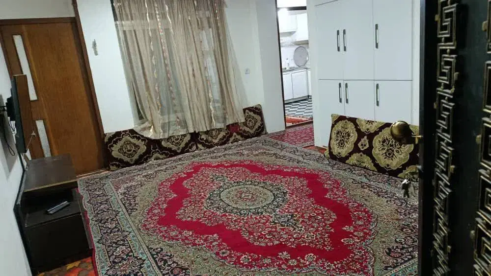 دو تا آپارتمان ماهانه سالانه روزانه کرایه میدم