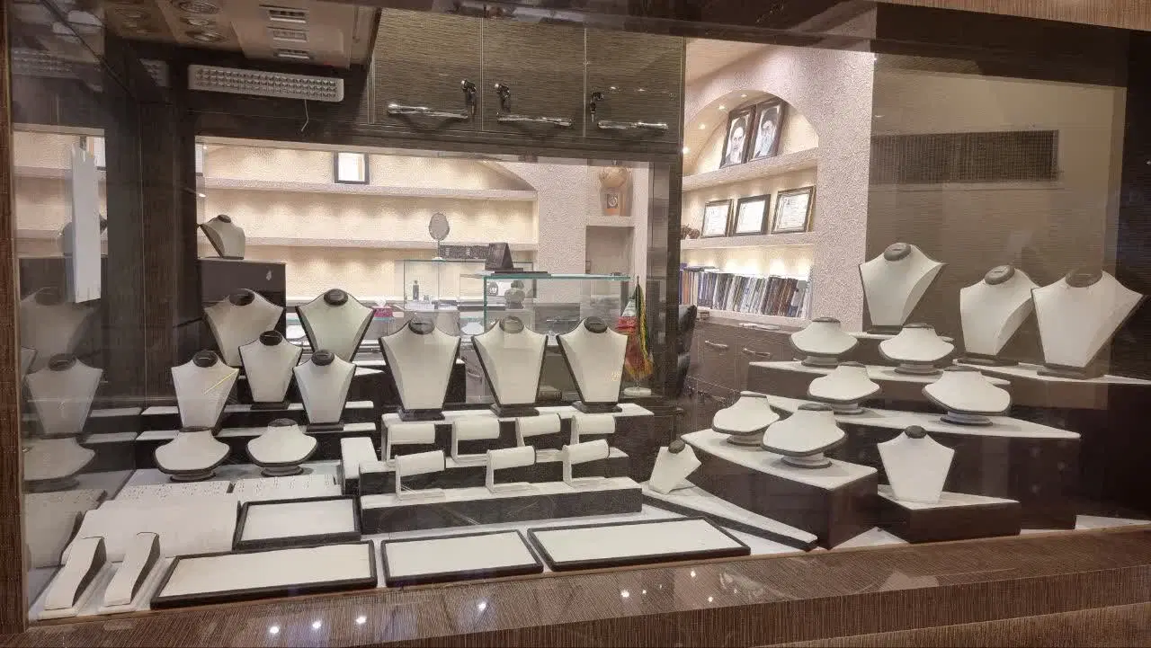 گالری طلا و جواهر فوق‌لوکس، ۲۴متر، لوکیشن ممتاز