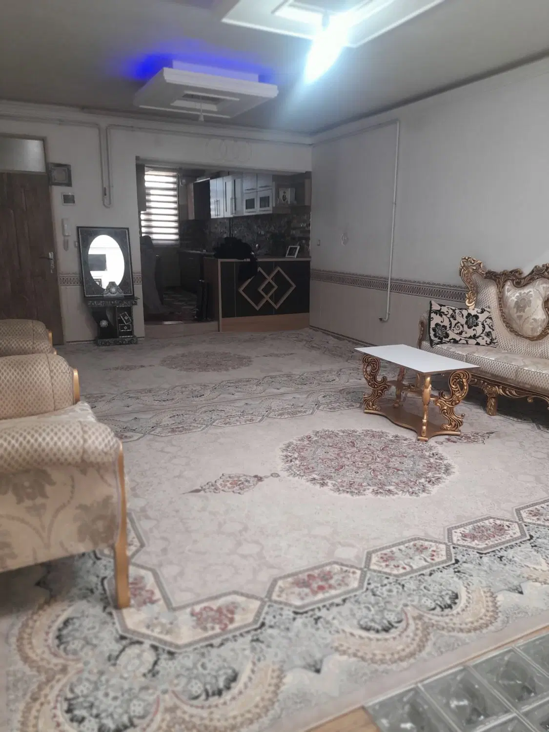 منزل دوطبقه دیزج