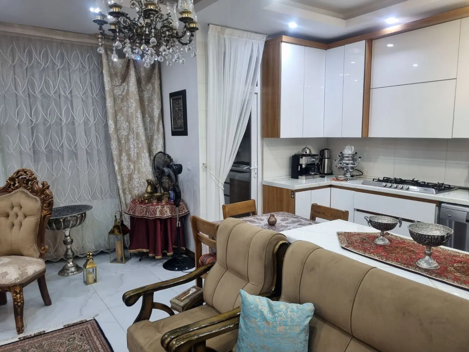 آپارتمان بریانک 98 متری فول امکانات