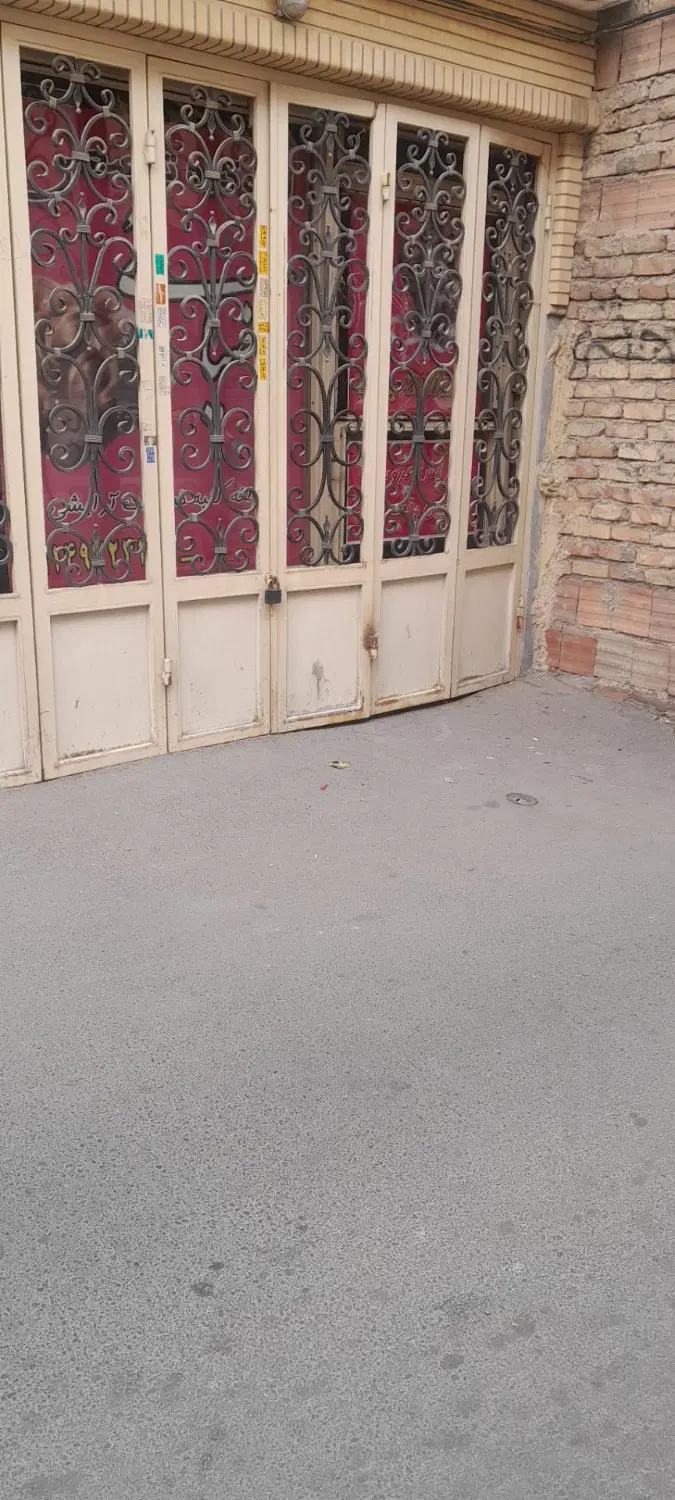 اجاره مغازه  ۱۸ متری ( غیر تجاری ) در مارالان