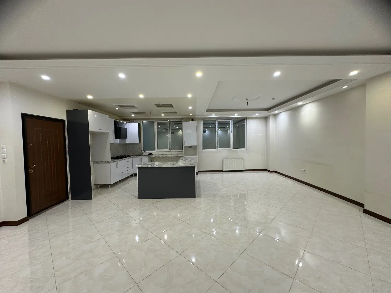 اپارتمان ۱۲۰متر۳خواب جنوبی نقشه بی نقص