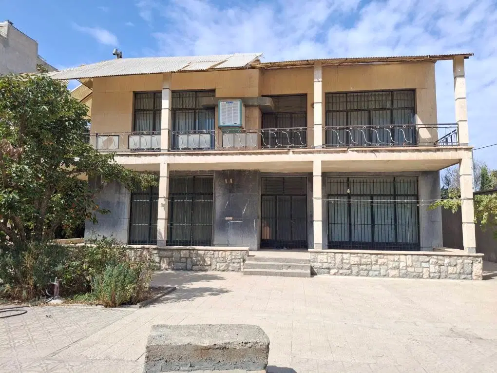 خانه ویلایی در کرمانشاه