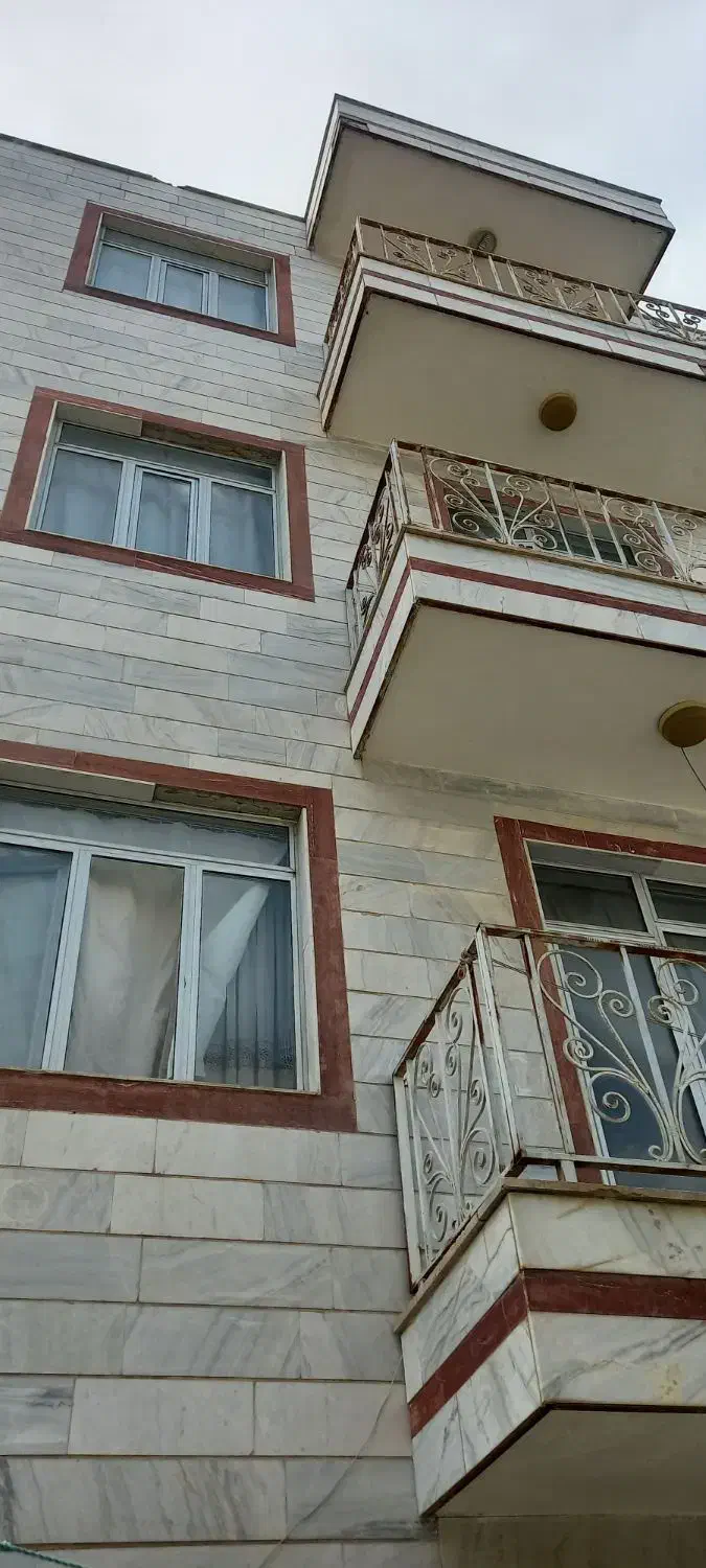 اجاره طبقه ۳ برای زوج جوان