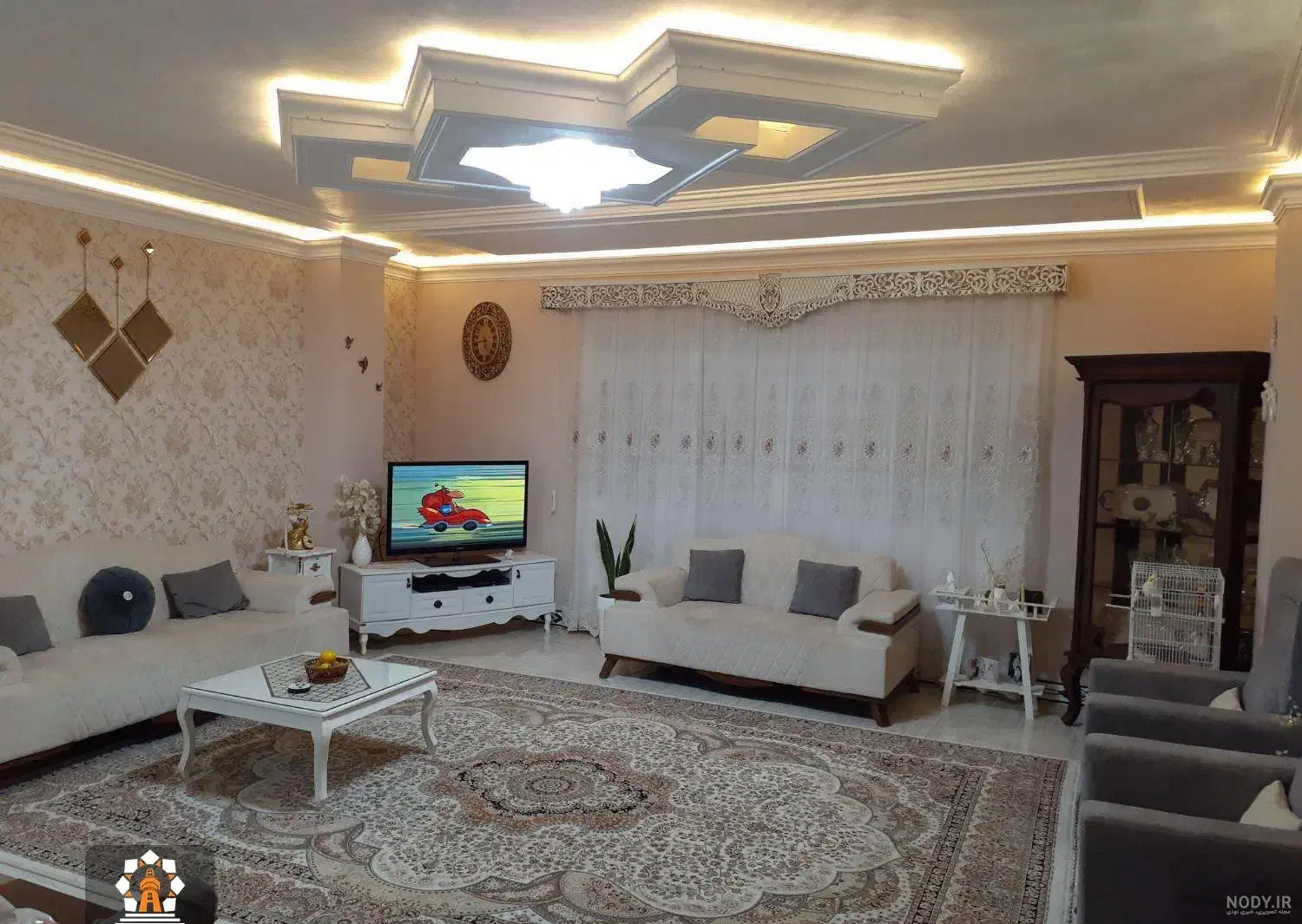 همخانه خانم می خواهم