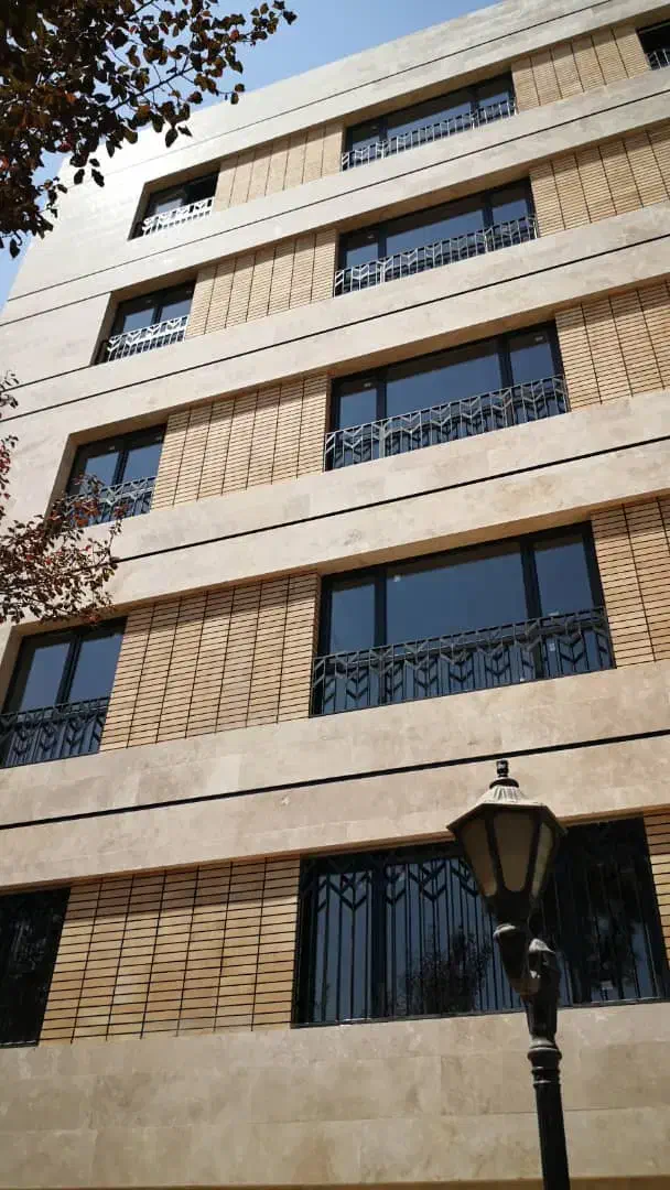 کلنگی ۱۳۷ متری بابر ۶