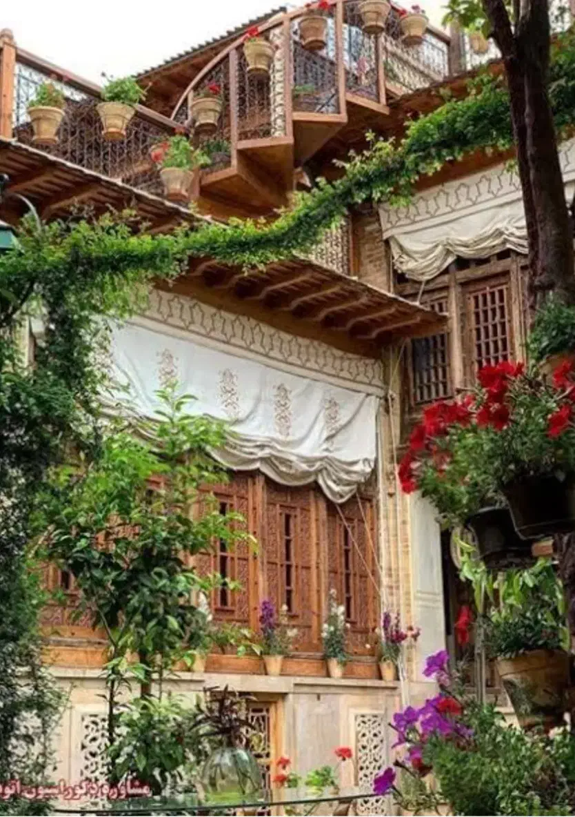 ویلایی زیر زمین ۱۶۰ متر راه جدا شیک و تمیز