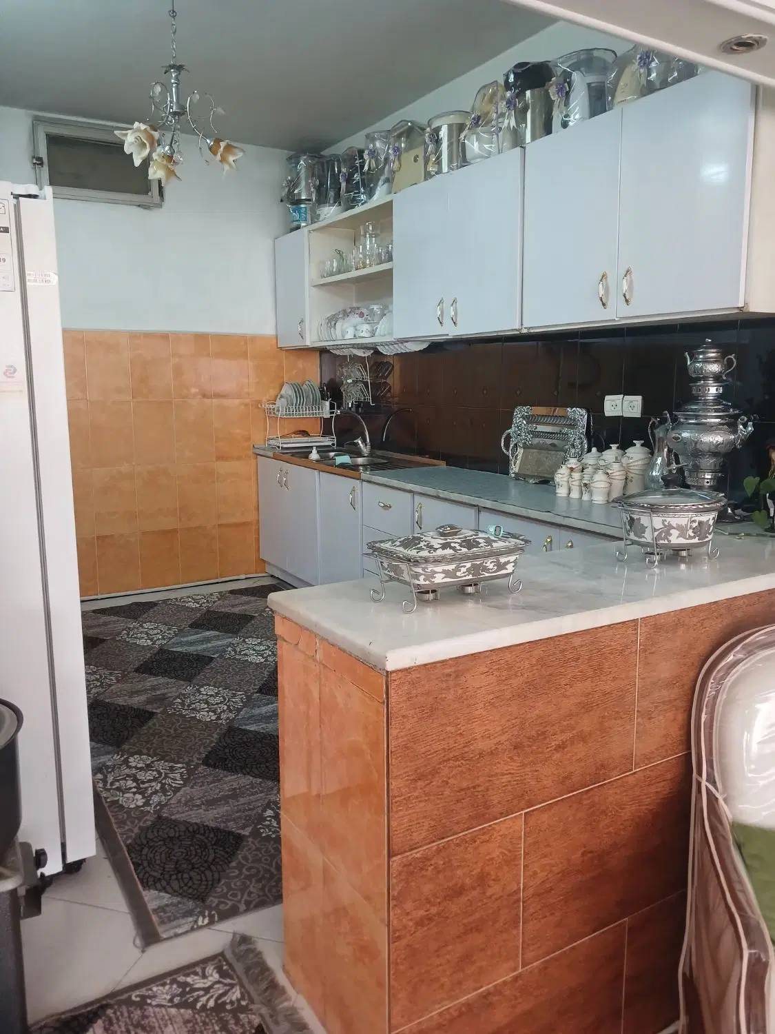 ۷۵ متری با پارکینگ