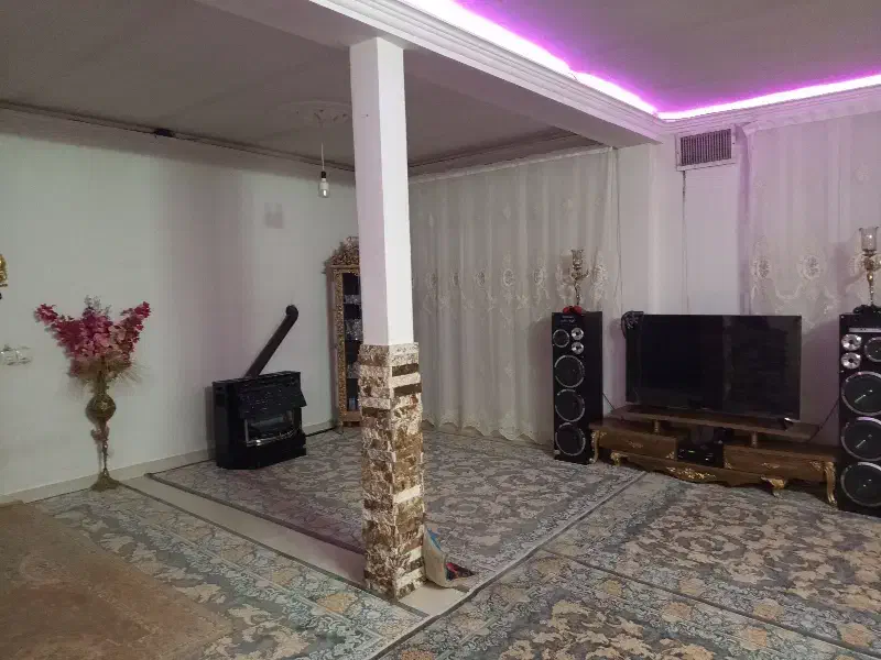 خانه بهر خیابان 75متری رسالت
