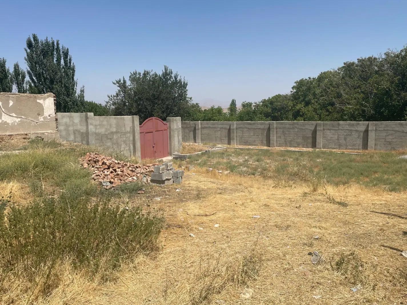 زمین ۵۴۰متر سه بر مسکونی مناسب ساخت ویلا و کارگاه