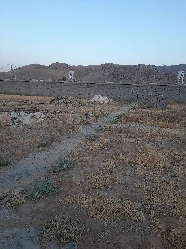 زمین کارگاهی زرقان