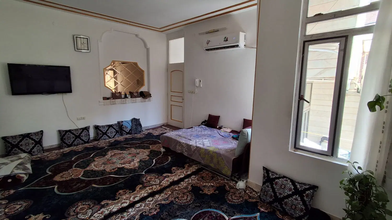 خانه دو ونیم طبقه سرنبش