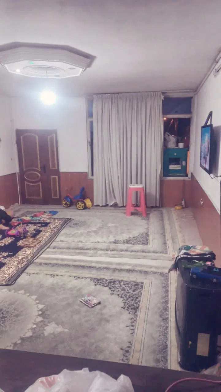 طبقه اول یک خواب