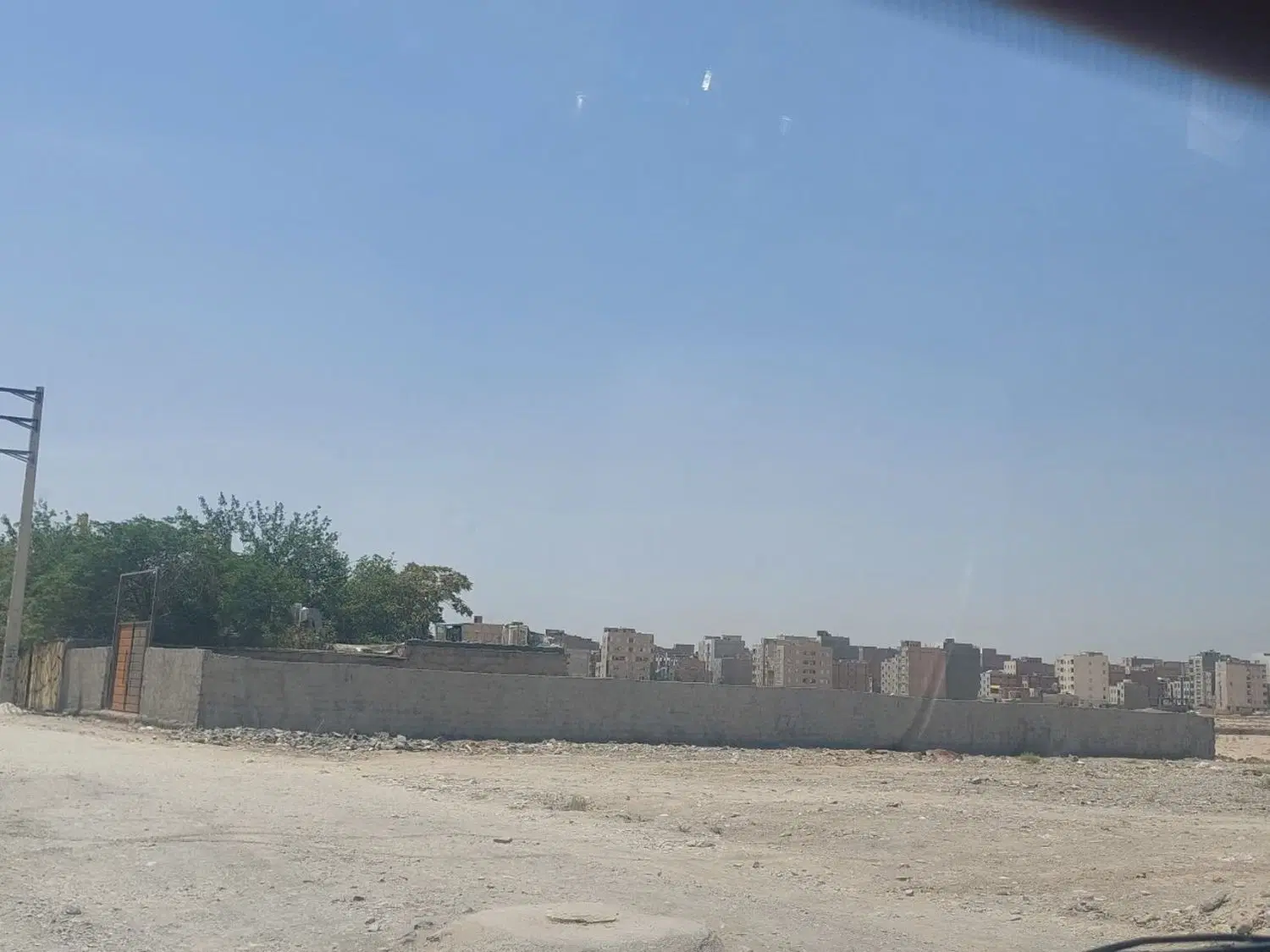 فروش زمین چهار دیواری ۵۵۰ متری _ پاکدشت
