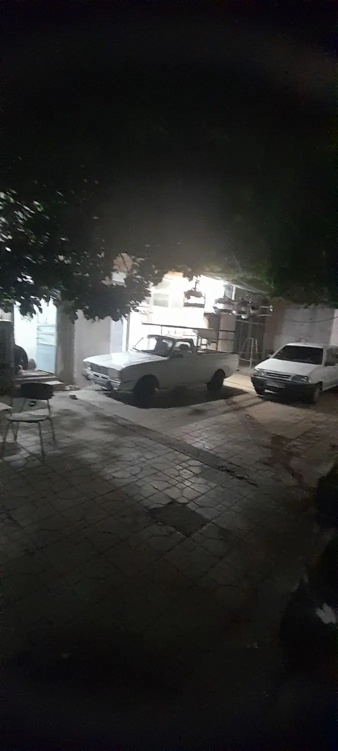 فروش یک باب منزل مسکونی به متراژ۲۷۰مترمربع